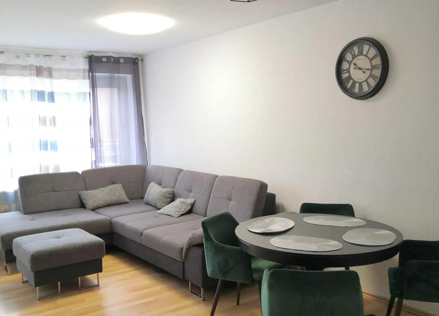 Wohnung Mit Terrasse contacts